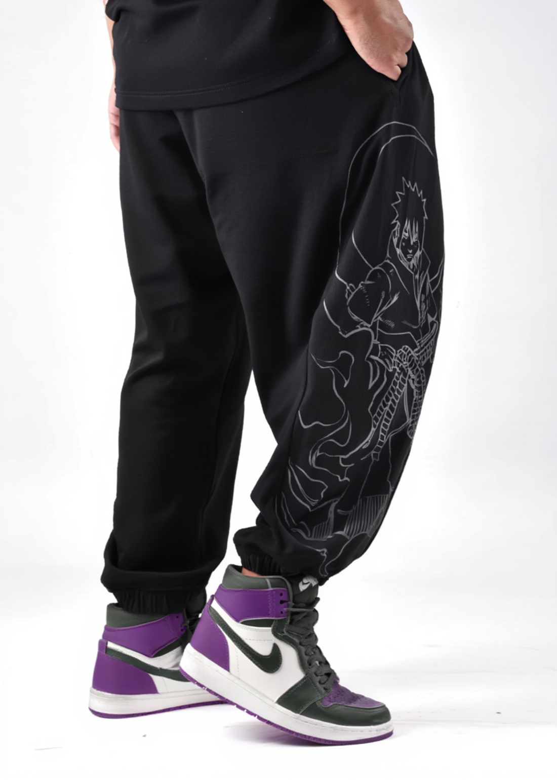 SASUKE UCHIAA / TRACKPANT